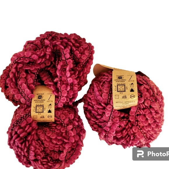 2 Skeins FUCHSIA Woolette Yarn Loops & Thread 48 Yds 3.5 oz ea Wool Blend Loopy - Picture 4 of 5